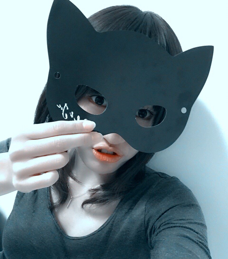 Emika_Kamieda's tweet photo. Good morning!
Happy #Halloween👻🍫🎃

からの#nmb運動会！！！

からの地元の親友ちゃんのバースデー💝おめでと！ https://t.co/QsXmtRY7lg