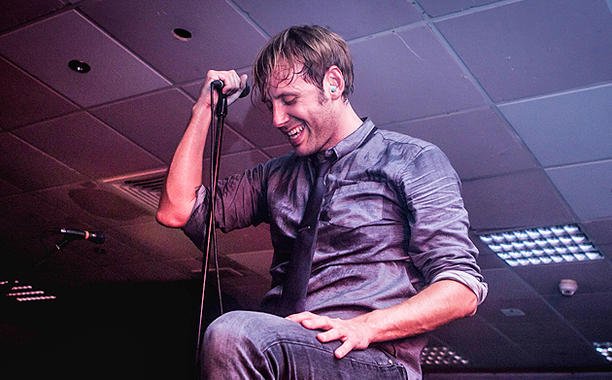EW's tweet image. .@NoDevotionBand singer @GeoffRickly shares the soundtrack to his life: ow.ly/U3Oyk