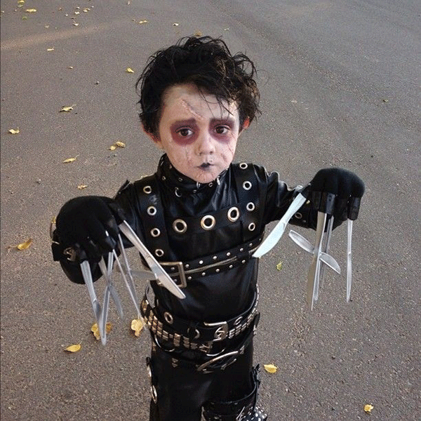 Happy Halloween, friends! Why don't you send us some snaps of your kids’ costumes?