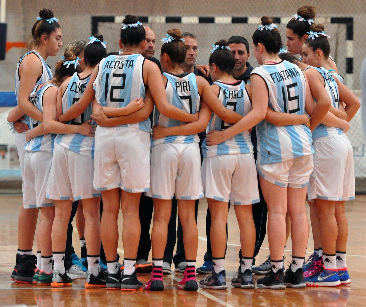 cabboficial's tweet photo. #SudU14F ¡¡¡ARGENTINA CAMPEÓN!!! El equipo de Laura Cors superó a Venezuela por 54-31 y se quedó con el título. https://t.co/TyRtHoa33q
