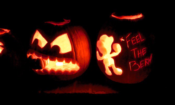 chadthetruther's tweet photo. Pumpkins are done!  🎃
#FightingPanda 🐼
#FeelTheBern 🔥 https://t.co/Z8ijUi7EbG