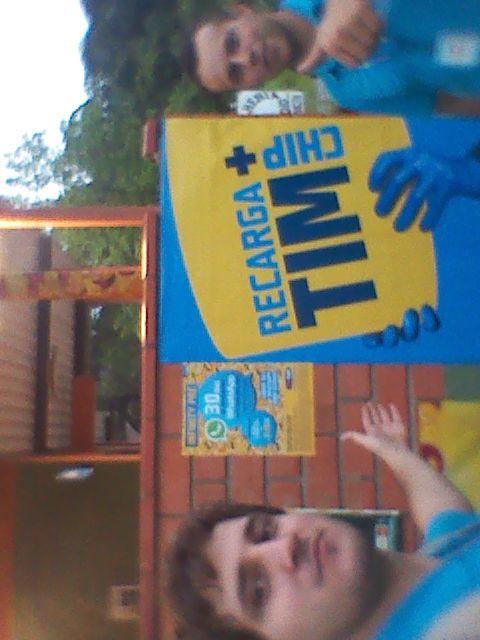 01danielsouza's tweet photo. Eu e André Kasulke arrepiando em BLUMENAU
@guleitesilva
@RODRIGOPTENDEN
@ZeAiltonM
@Eloirtim
@Maristeu @rpb_47 https://t.co/5w3bKo52Xa
