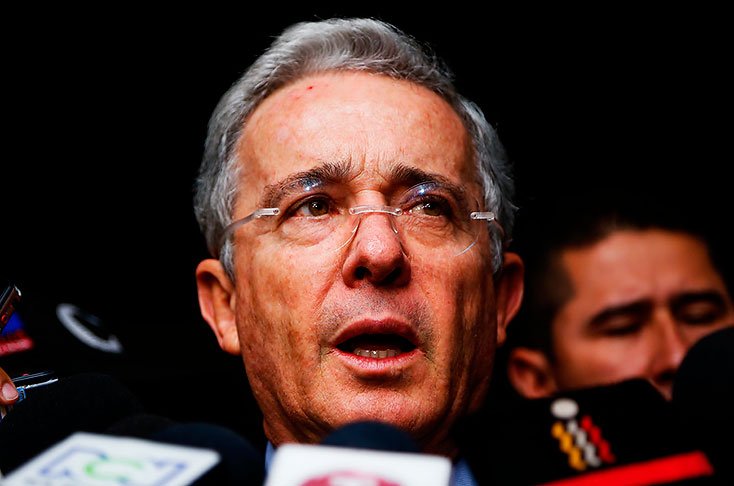 elpaiscali's tweet photo. Corte Suprema se abstuvo de investigar a Álvaro Uribe por concierto para delinquir https://t.co/dX0CFrzyHE #Colombia https://t.co/zdQU5WSzpo