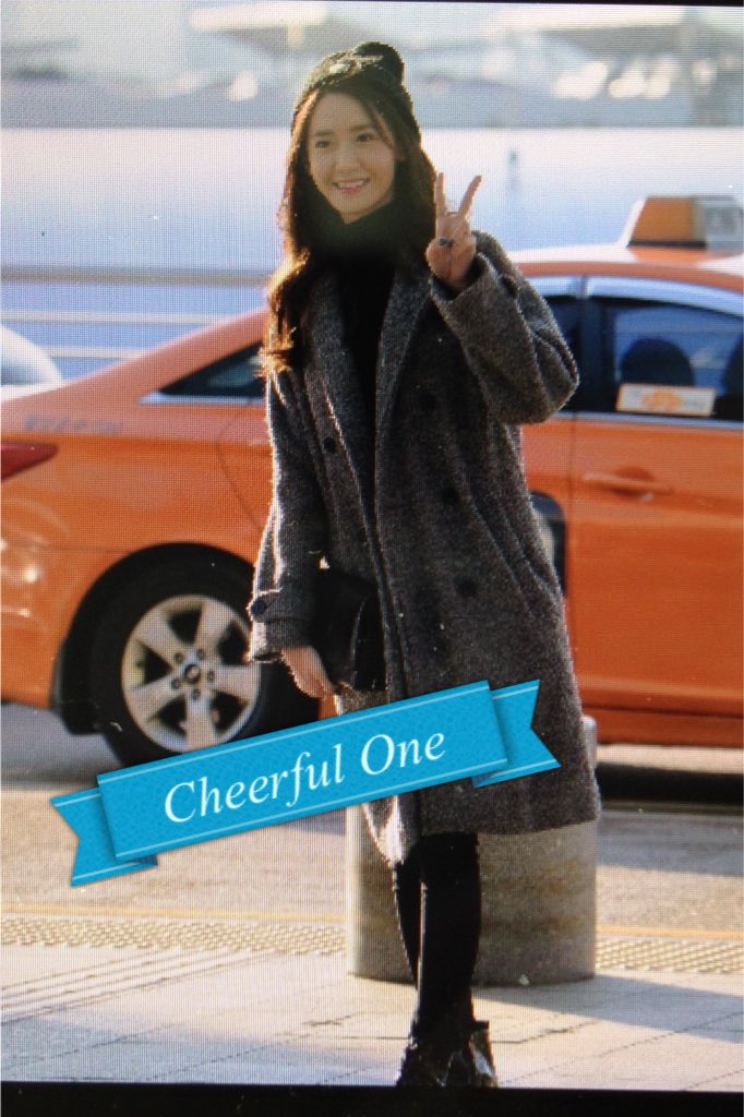 [PIC][31-10-2015]YoonA khởi hành đi Đài Loan để tham dự Fansign cho thương hiệu "H:CONNECT" vào sáng nay - Page 3 CSmpuBZUwAAopaP