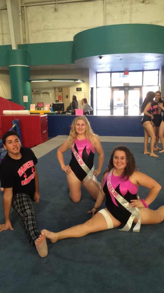 laurelalyssa7's tweet photo. Gymnastics Senior Night 2015-16πππ #MUGym https://t.co/SZ4qsRGafy