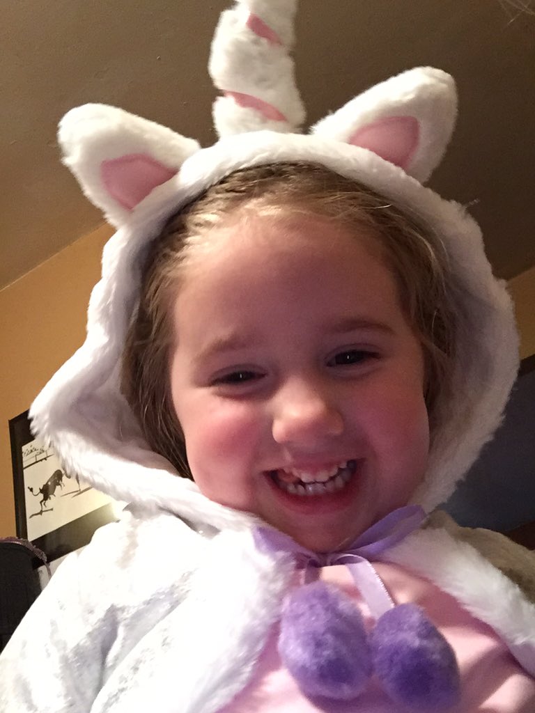 CaylynsGiGi's tweet photo. #Caylicorn #Unicaylyn @gwthird https://t.co/SHsgmzljYp