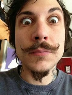 Happy birthday Frank Iero. thank you for being my sunshine.  ily 