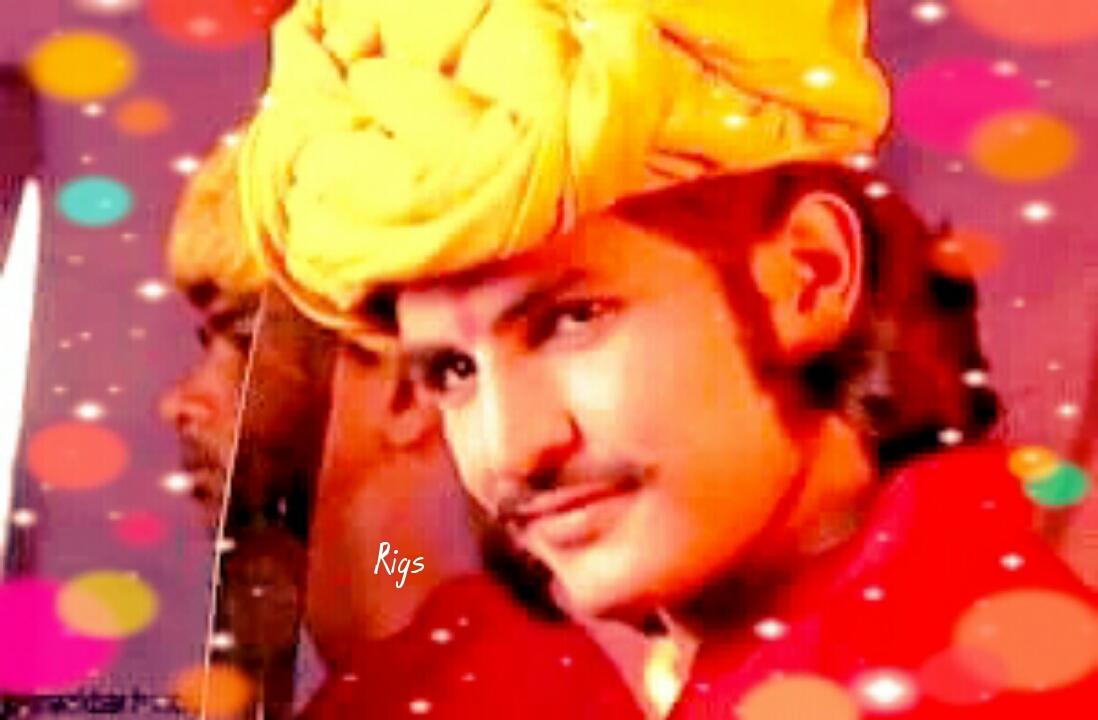 CGMStarPlus's tweet photo. Gud Mrng @RajjatTokas 😘 &amp; tweeps😊
That way of ur looking👀with a mild smirk really kills me each time😻
#RajatLover❤ https://t.co/buFnsOOWXK