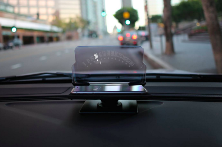 TechCrunch's tweet photo. HUDWAY turns any smartphone into a heads-up display on the front of your car https://t.co/gSmjR3DAFd https://t.co/GgRRc3rdQ4
