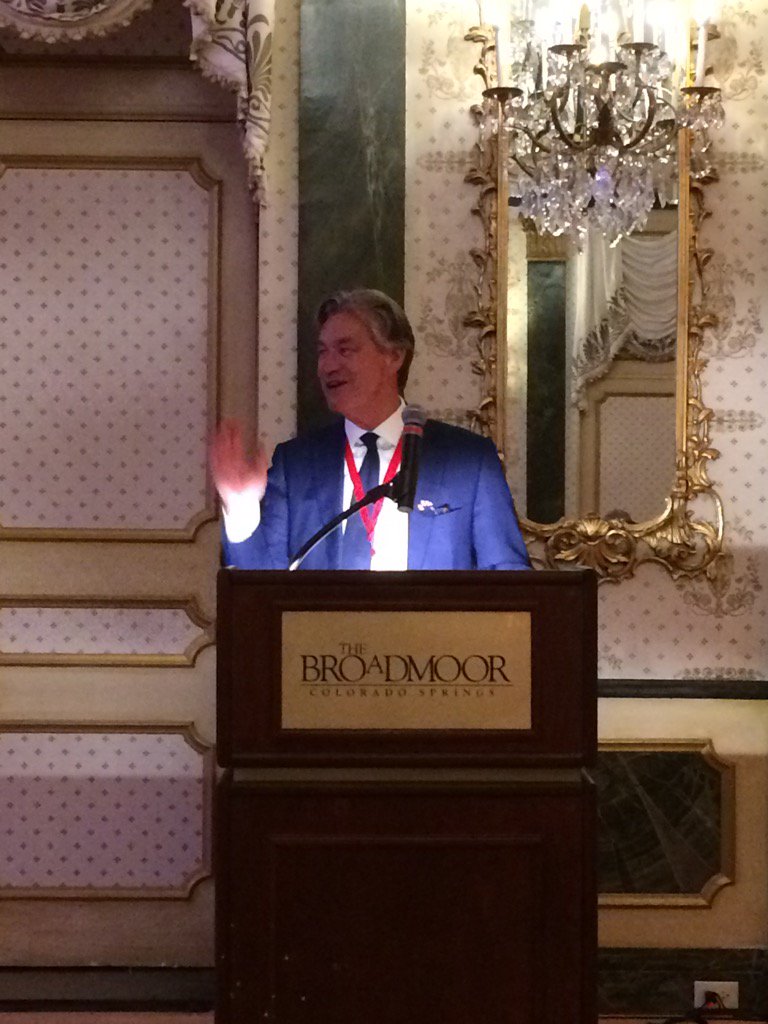 MarcyGrossman's tweet photo. More hockey analogies by @CanEmbUSA #ambdoer: "@hickforco puts the puck in the net for @NatlGovsAssoc . Agreed! https://t.co/Ac12kTXH2E