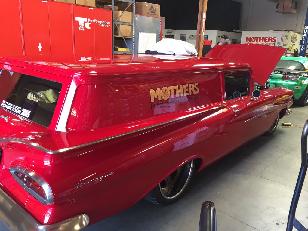 ZiggysDesign's tweet image. Got a little sidetracked at mothers polish checking out the Mothers 1959 delivery recently finished by rad rides