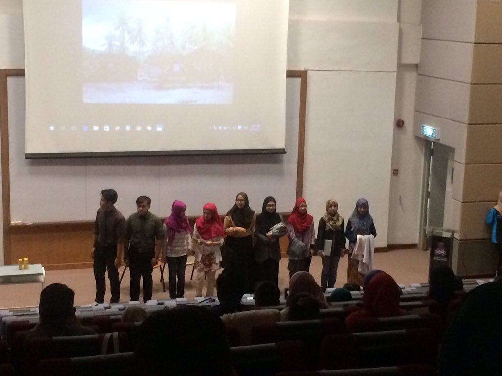 smffpp's tweet photo. [LIVE UPDATE]

Mini Teater
Team : @PalamReso 

#kpd2015 
#BizFlair2015 
#fbmawesome https://t.co/2ueQkjrAUH