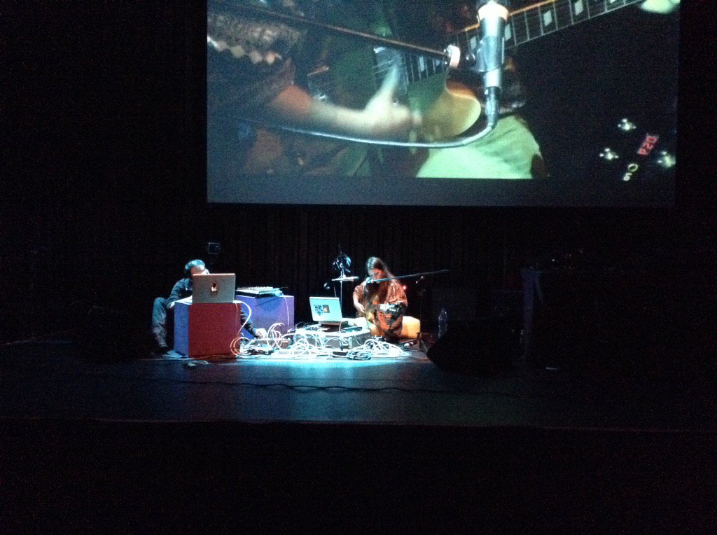 lab_ciudadania's tweet photo. #MOD10 "Camille Mandoki"
Encuentros de música electrónica viva @ccemx @FTelefonicaMX @ArturiaOfficial https://t.co/OhuJUJjwSV