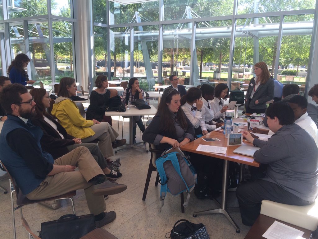 PoiesisForum's tweet photo. Pics from the first #Poiesisforum site visit to @OdysseyOLA! https://t.co/LtW0VcOWzI