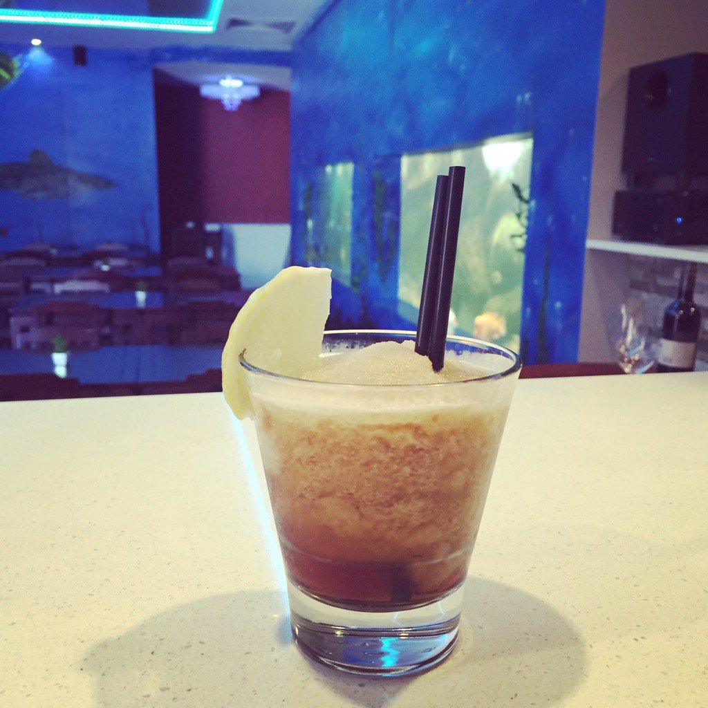 AmazonBasin's tweet photo. Whiskey cocktail at the bay https://t.co/gRQBlCyPzs