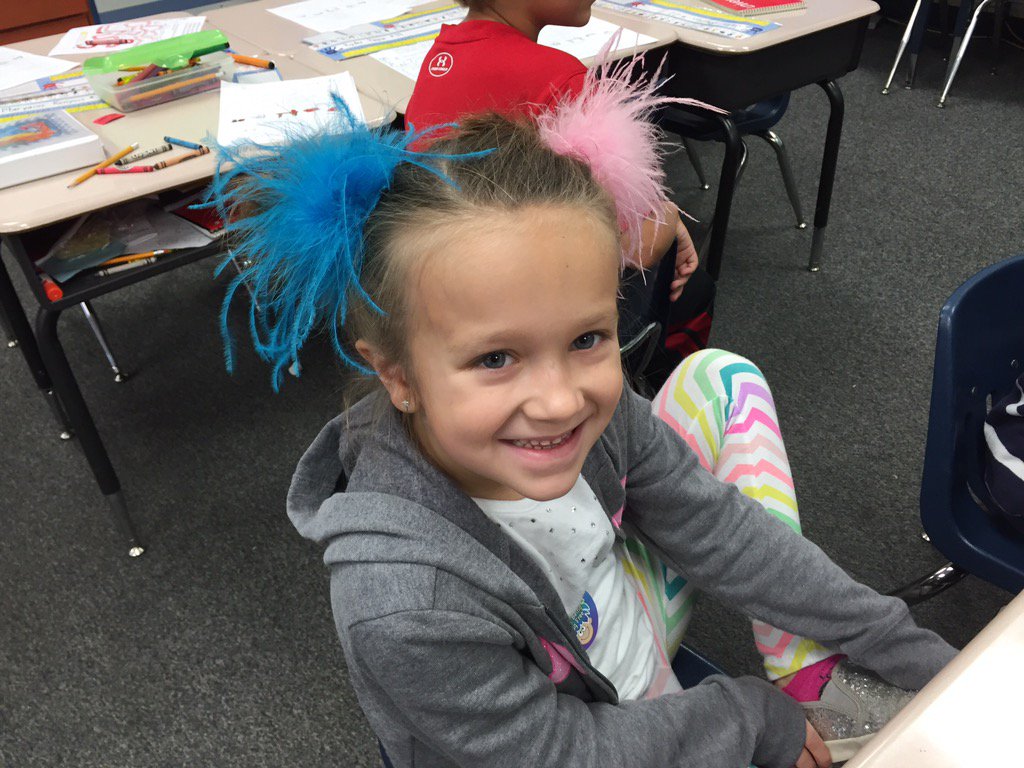 LakeviewSSI's tweet photo. Some more crazy hair last week! https://t.co/FcXMSKfn3u
