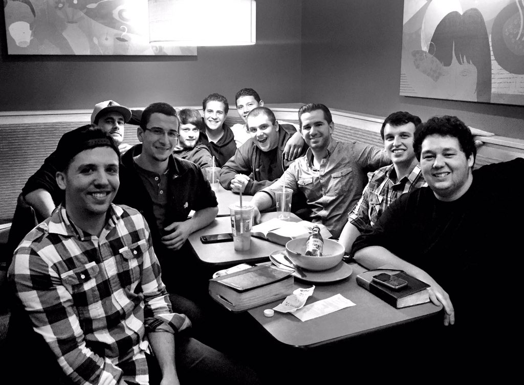 CraigDesmarais's tweet photo. I'm in awe listening to what God is doing in the lives of these guys. It fires me up. 🔥 #AwakeningCrew #AWKND https://t.co/0aPIAU1xuY