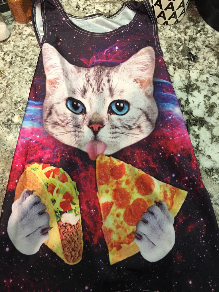 Arianne27's tweet photo. This may be the best thing I've ever purchased #thanksAsia https://t.co/Uh2Fu2kSLB