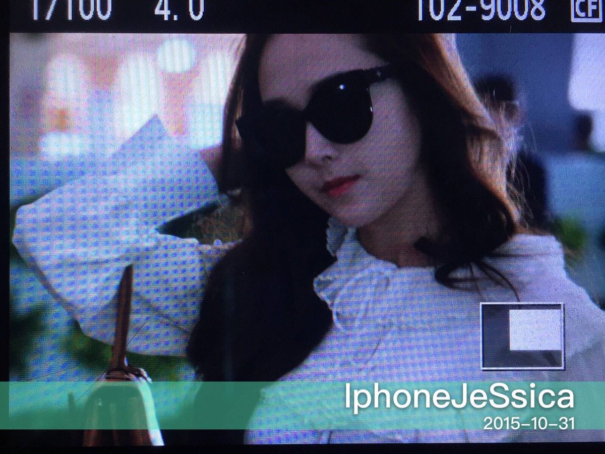 [PIC][31-10-2015]Jessica trở về Hàn Quốc vào trưa nay CSnQRacUYAAJ6Rs