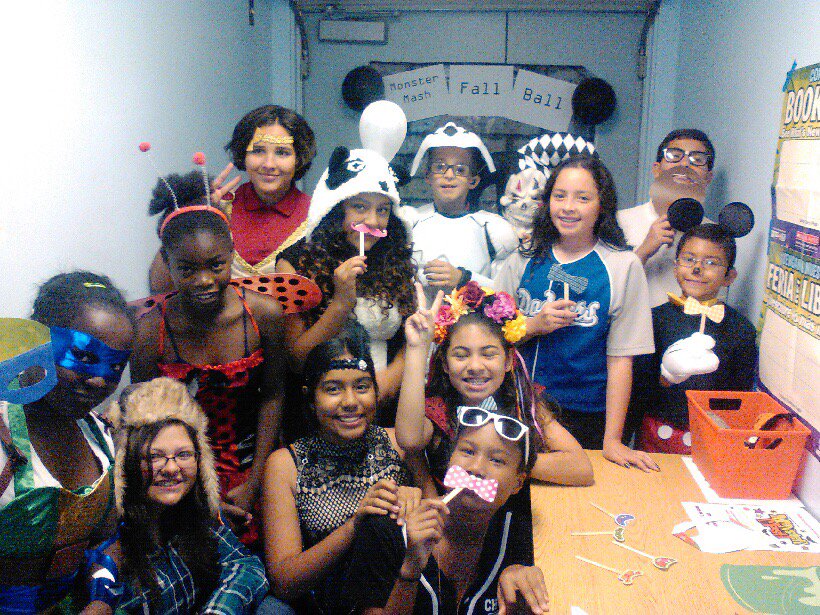 BarstowSTEM's tweet photo. Great job #stemASB for an awesome monster mash! https://t.co/lhagLfFigY