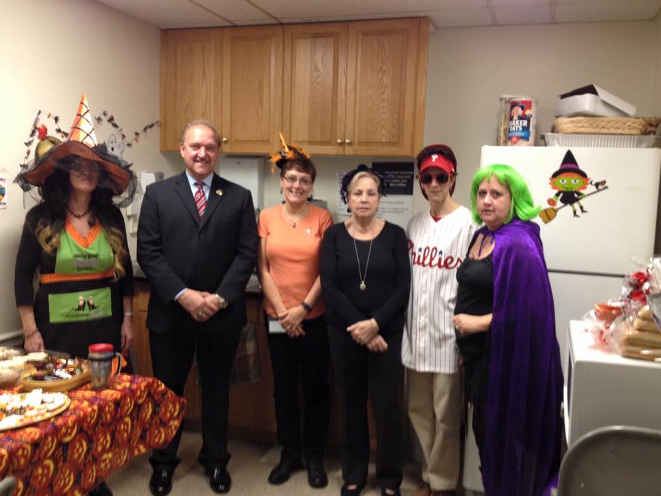 sheriffbono's tweet photo. #Halloween came early at the Sheriff's Office today! https://t.co/pAPhP4Hped