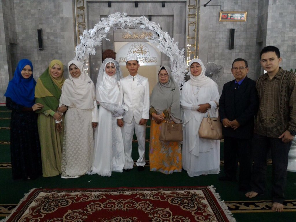 CARD10FKUA's tweet photo. Selamat Ghozi N. isral ,S.Ked &amp; Husnul Khotiman,S.Ked | CARDIO berbahagia❤️❤️ @husnulkhotimah9 https://t.co/I6GKQkvufg