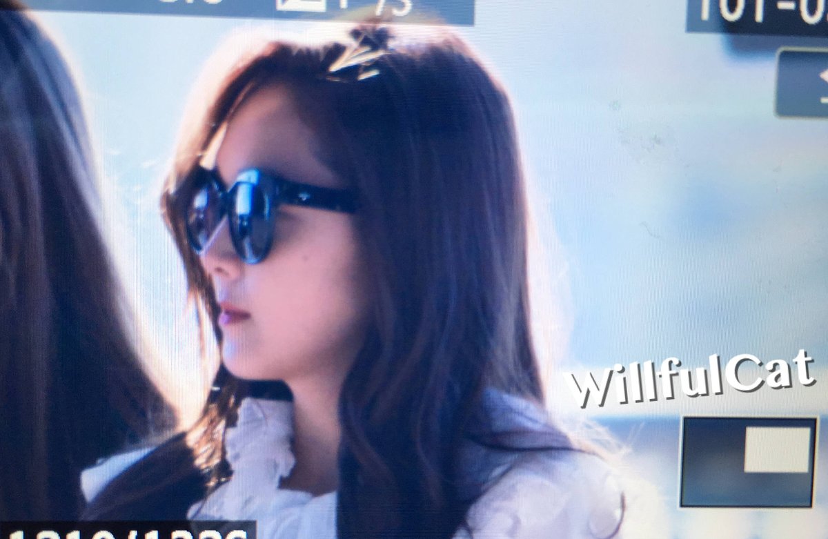 [PIC][31-10-2015]Jessica trở về Hàn Quốc vào trưa nay CSnWcjwWoAAgCuC