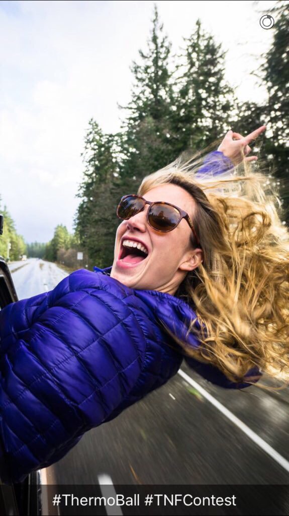 cyn_shopemode's tweet image. wonderful women wanderers of the world. #Thermoball envy. #TNFContest