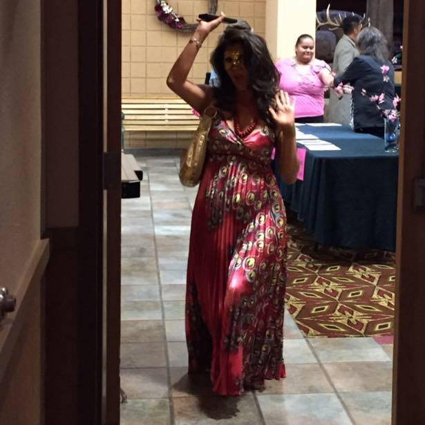 MonicaWapaha's tweet image. entering the Masquerade Ball....haha
#ThatOneNight #WomensHealthAndWellnessConference