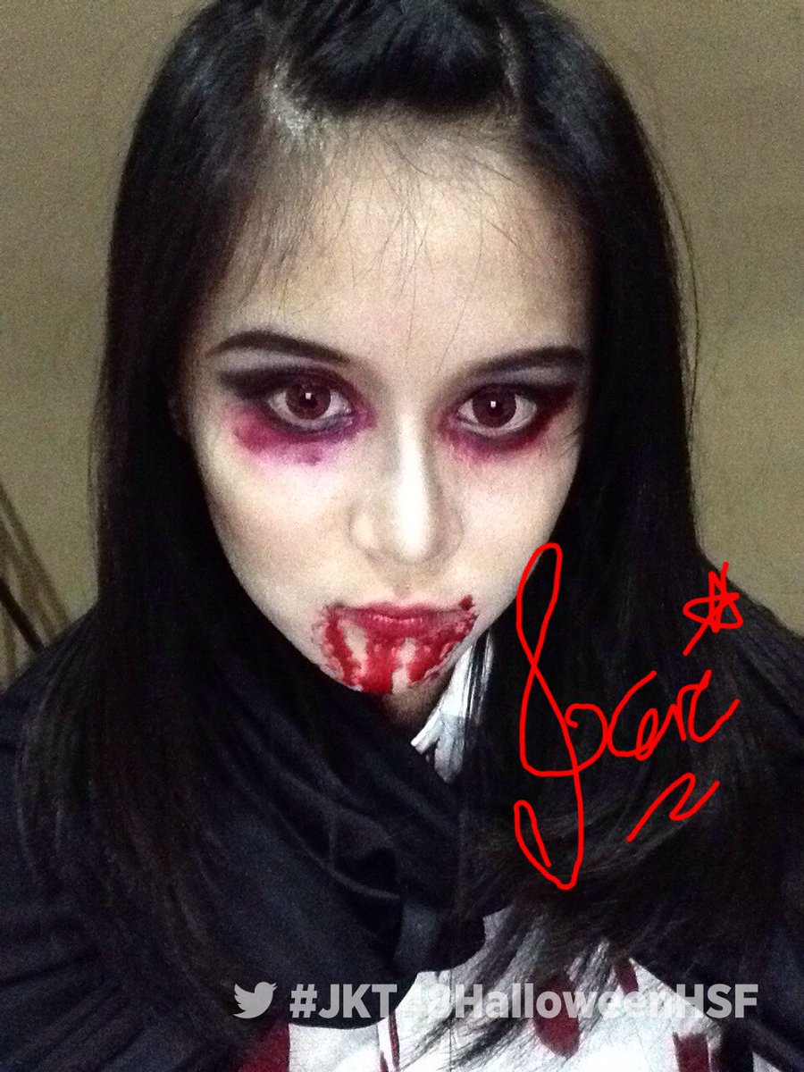 officialJKT48's tweet photo. #TwitterMirror di #JKT48HalloweenHSF  @m_gracejkt48 https://t.co/11b66Deg6J