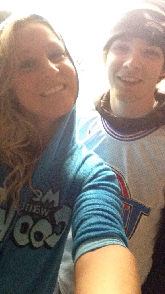 KendraFrandrup's tweet photo. Happy birthday mitchyyyy 😘 https://t.co/MzZMvDX7vH
