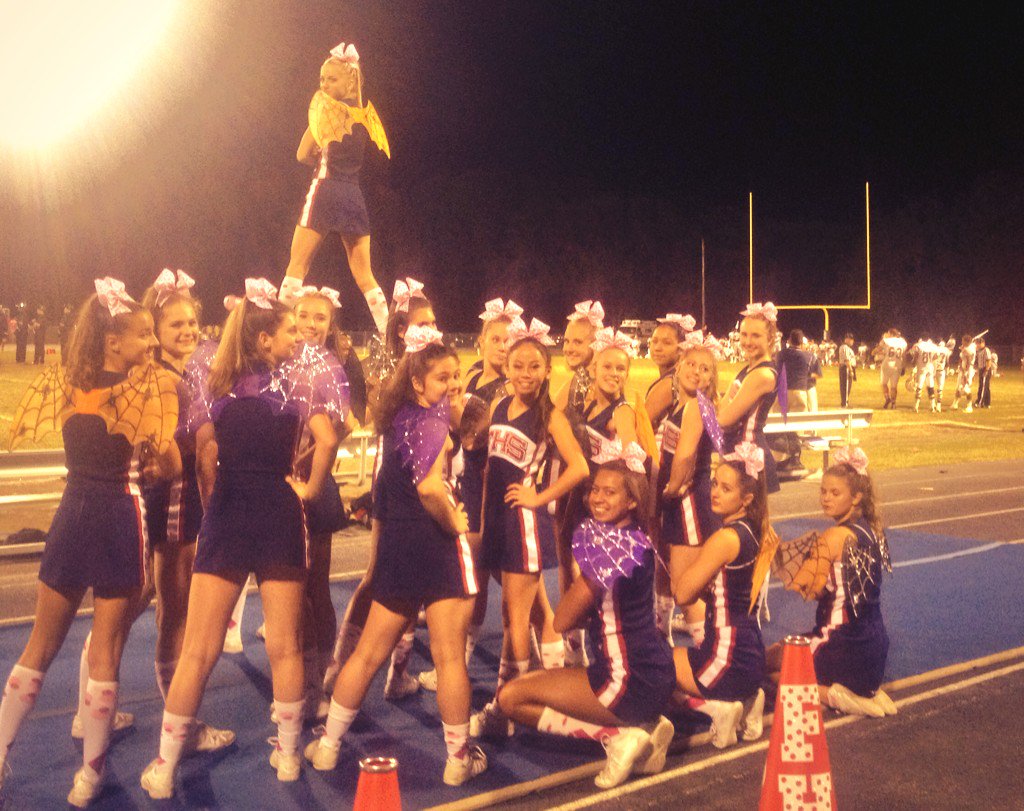 CheerFreedom's tweet photo. Happy Halloween from the Freedom Cheerleaders! https://t.co/8k2Z6Nn2mu