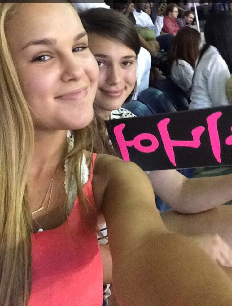 skylarkshack's tweet photo. Happy Birthday Sarah!!! Hope today was the best! Glad you have made it to 18!💗🎉🎈 https://t.co/WEhmAElgsy