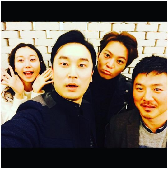 HanaHighlight's tweet photo. [Trans] JW's IG
#ThatGuy #PRfairy #Me #YoonJunHyeong #LeeYuYoung
#SeoHyeonWoo #StageGreetings #V #6si #30bun 6.30pm https://t.co/ETvWkisnEL