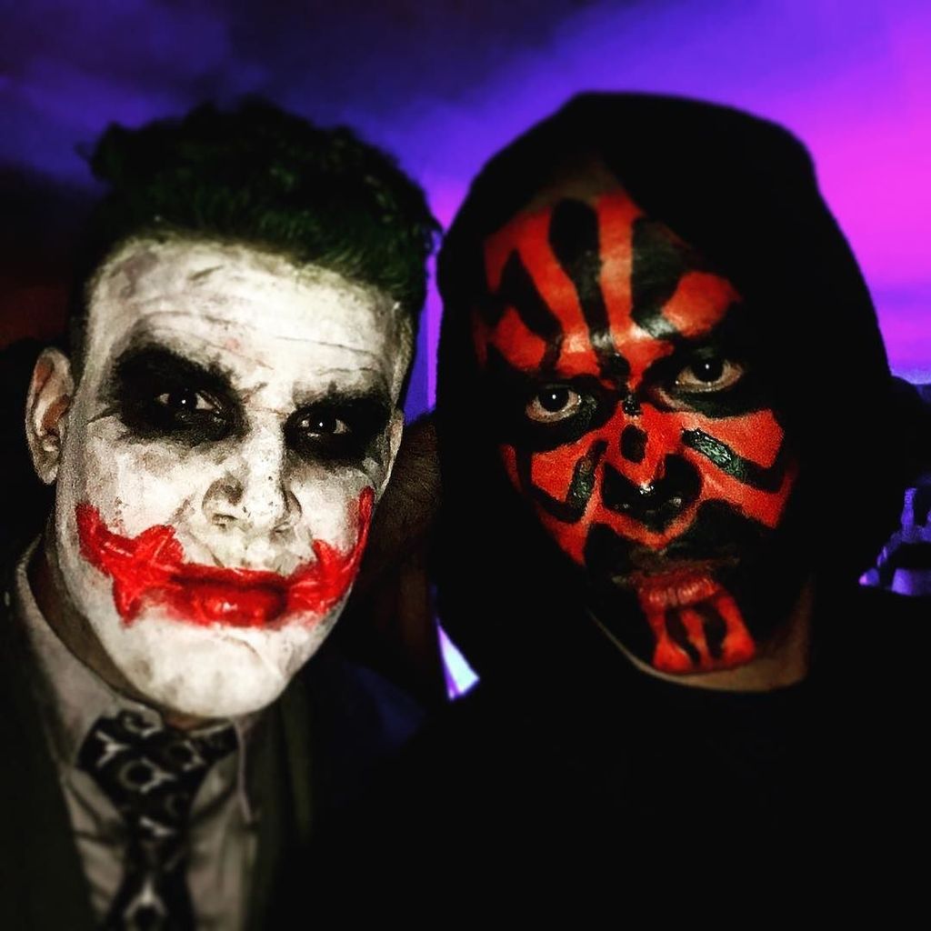 hashtagstarwars's tweet photo. New #StarWars Instagram by @acidbummer // #darthmaul and the #joker #halloWang #happyhalloween #partytime #miamilif… https://t.co/IS72ow13of