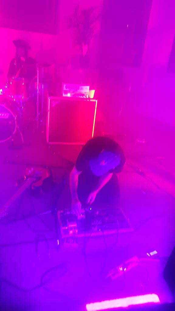 CarryYourWill's tweet image. Oooooooooh man, what a night. Thank you SO FUCKING MUCH FOR EVERYTHING @BikeThiefBand. Love u so much