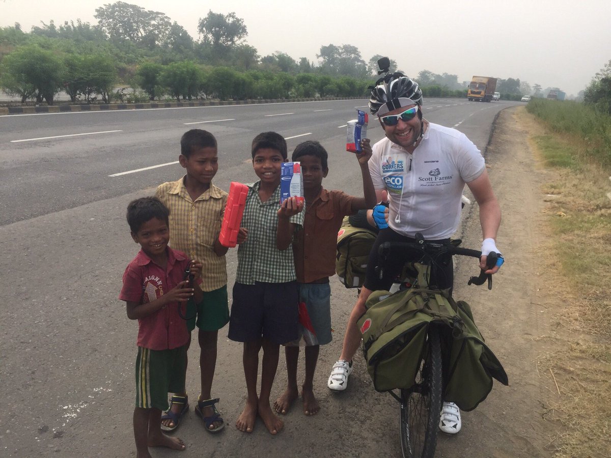 CorkersCrisps's tweet photo. Our founder, Rod is raising money for the @liamffoundation 🚴
Head here to donate! https://t.co/eLZauqdiVQ https://t.co/oD1aYchNbZ