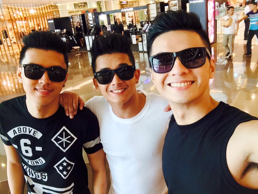 IamExoLNSone's tweet photo. @miggytolentino7 @Medrano_Kenneth @joelpalencia1  our Mikenjo Baes .. https://t.co/Jyzm4efRhR