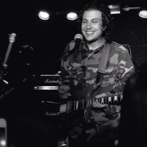    Happy birthday to you, Frank Iero. We really love you.    
