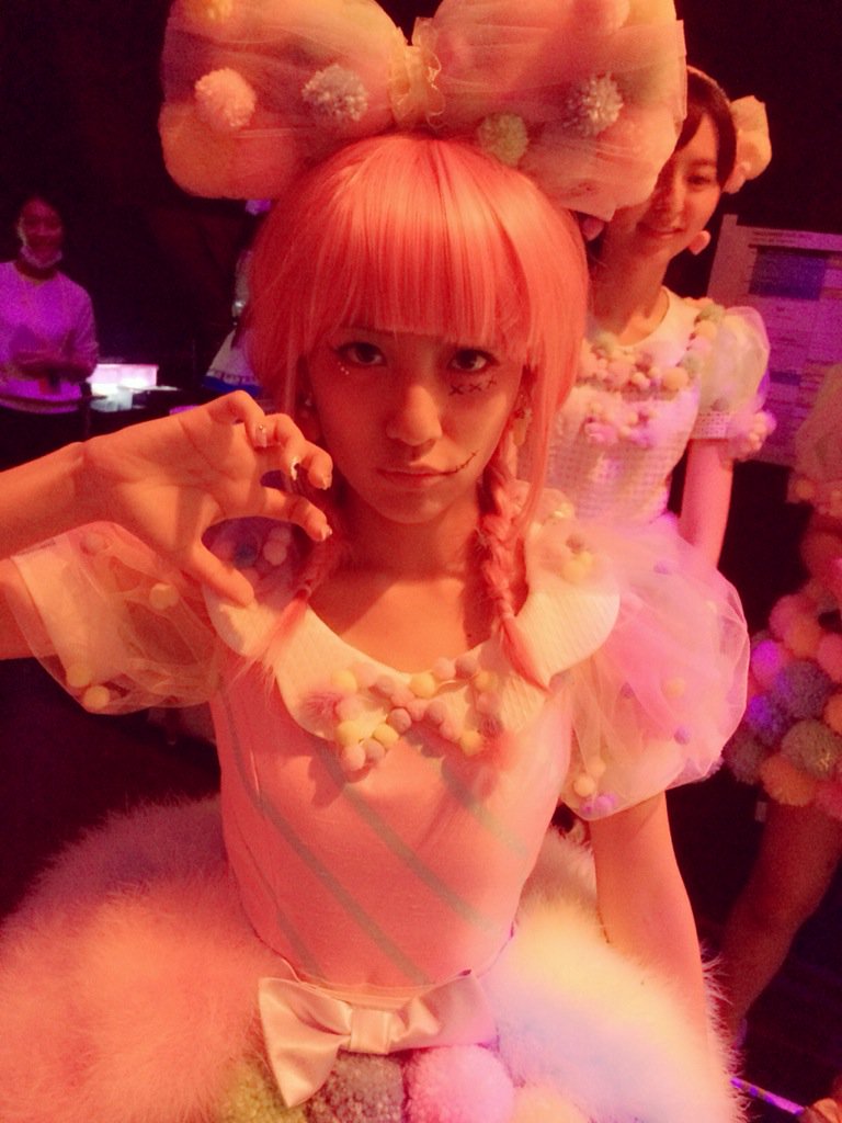 埋め込み画像への固定リンク