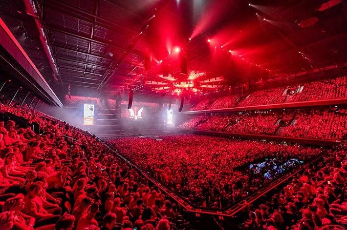 Renetweettweet's tweet photo. @borsato We zijn reeds onderweg! :) #ziggodome #SIR15 https://t.co/kH0KoB2xhK