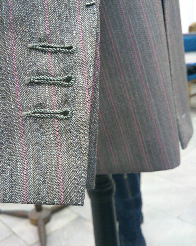 clino_ch's tweet photo. #pickstitching #manstyle #bespoketailoring #sartorialist#style #handmade #handmadesuits#sa… https://t.co/TiSXYWNnUG https://t.co/FMButuyfAJ