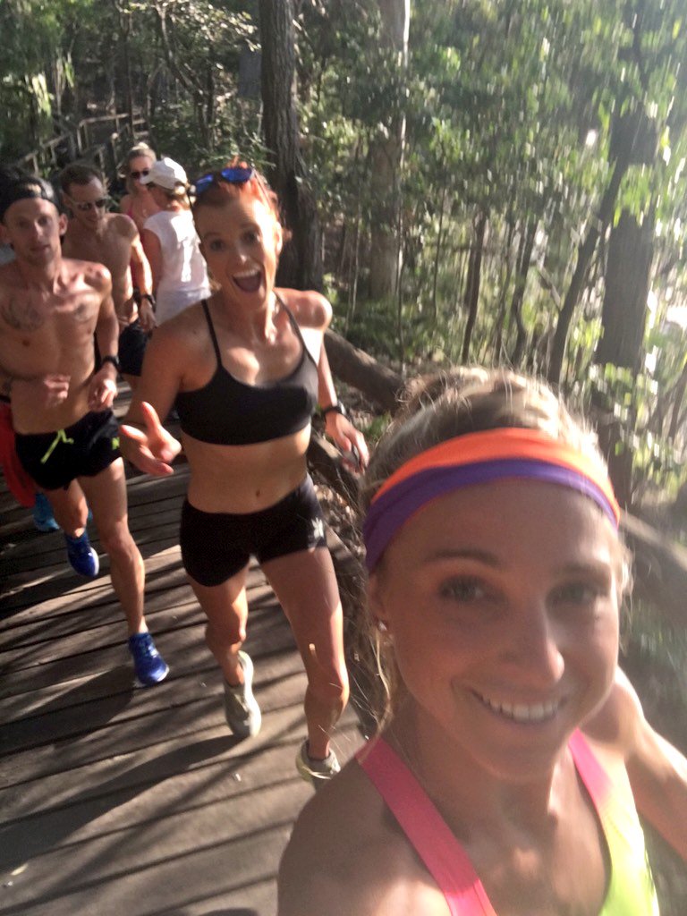 Had fun with the <a href="/melbtrackclub/">Nic Bideau</a> team today. Noosa always putting it on for us 🌴☀️ #MTC #NewBalance #noosatri2015