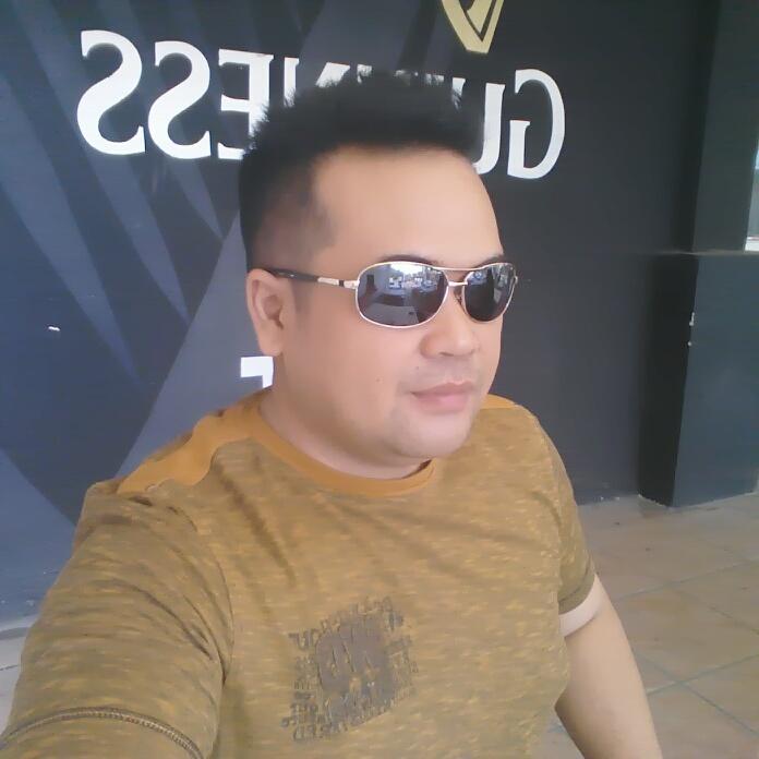 SR tweet media