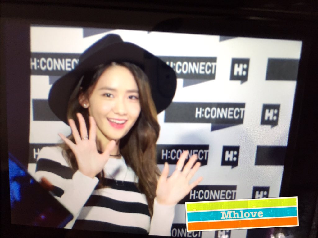 [PIC][31-10-2015]YoonA khởi hành đi Đài Loan để tham dự Fansign cho thương hiệu "H:CONNECT" vào sáng nay - Page 3 CSodVXrVAAEDaii