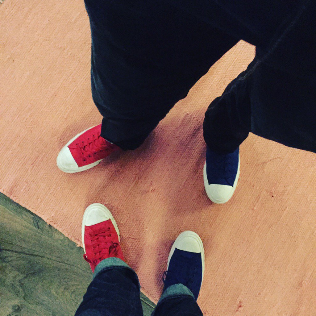 danielnuzum's tweet photo. Halloween shoe CONfusion ;-) #Converse2 #ChuckII @Converse https://t.co/6Fsk3sfDnH