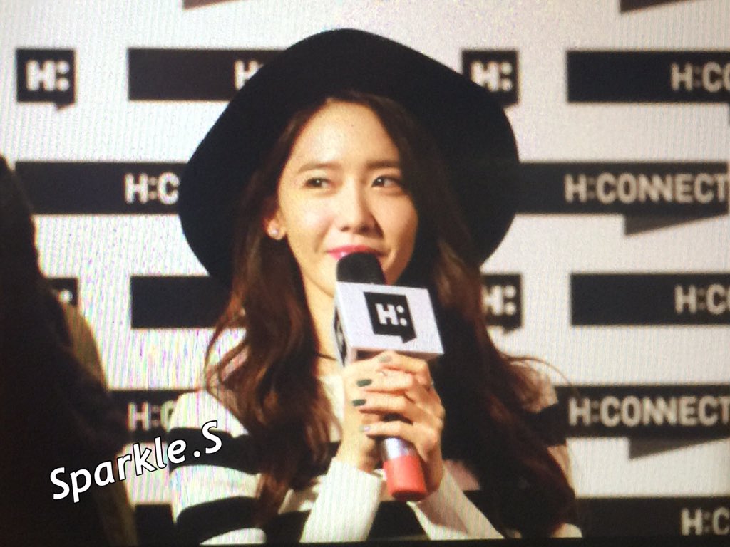 [PIC][31-10-2015]YoonA khởi hành đi Đài Loan để tham dự Fansign cho thương hiệu "H:CONNECT" vào sáng nay - Page 4 CSogCVBVEAA6bfK