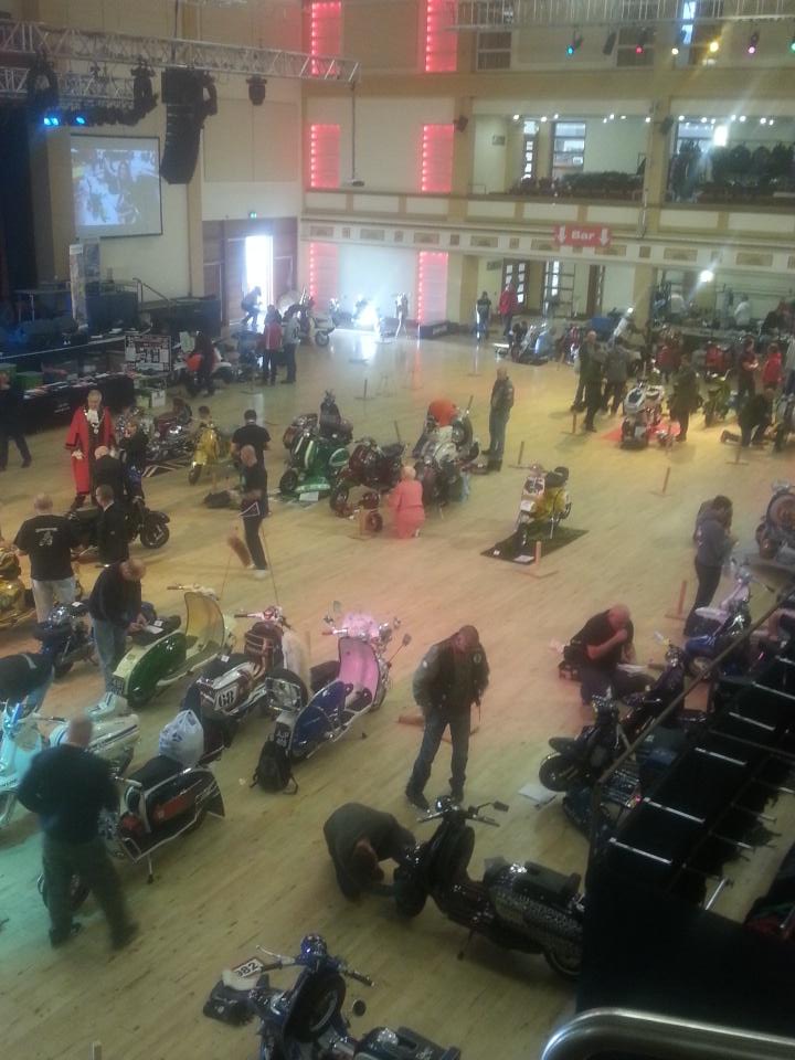 doescustomprint's tweet photo. Early set @spabrid #Scooter #ScooterWeekend https://t.co/cgp6C7m2nc