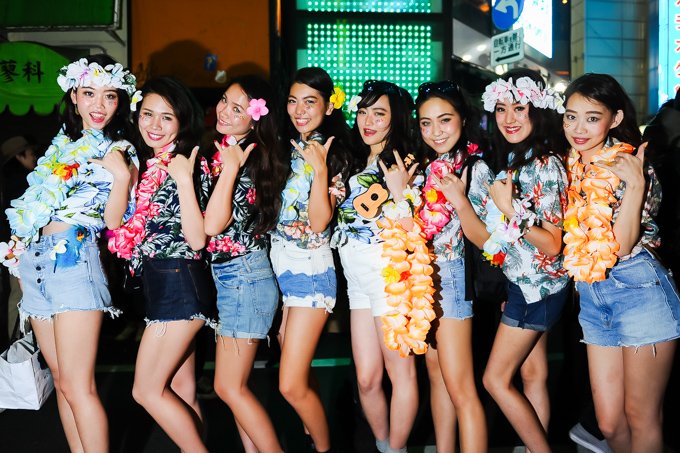 fashionpressnet's tweet photo. 「渋フェス ~Halloween 2015~」- 渋谷を4つのエリアに分割、テーマで楽しむハロウィン https://t.co/B2KMRjYY4V https://t.co/n5IKOaa1Sk
