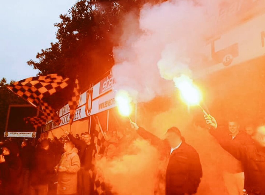 Match day!! #katspa #t'pleintje #dekrom #oranjezwart #kampioenen #kwn1939 #vvkw #forzakattuk #nopyronoparty